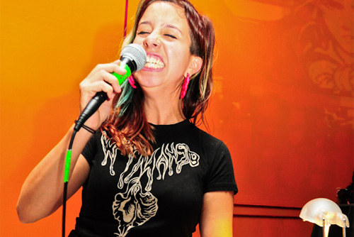 Файл:Wet Mango - Live at Blip Festival NYC 2011.jpg