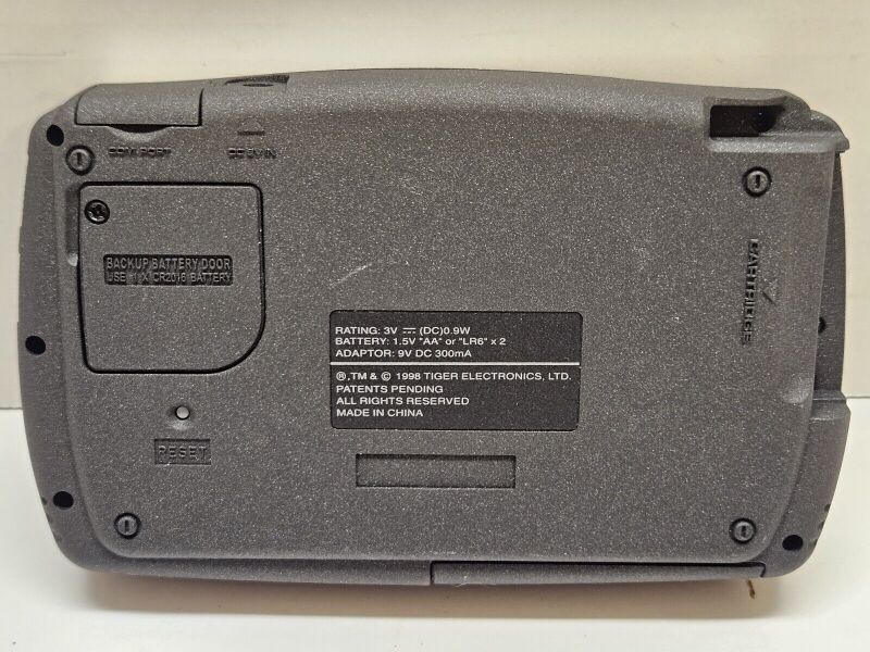 Файл:Tiger Game.com Pocket Pro backlight (2).jpg