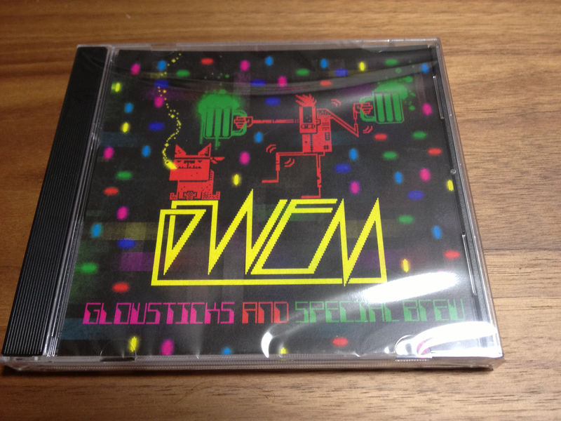 Файл:gwEm - Glowsticks & Special Brew cd1.jpg