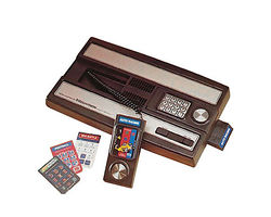 4table-Mattel Intellivision.jpg
